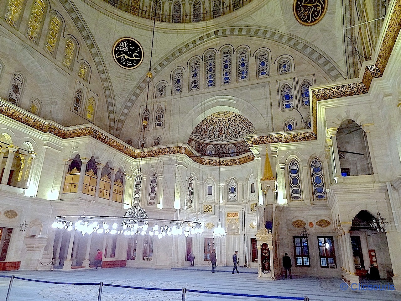 Istanbul mosquée Nuruosmaniye