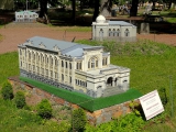 Ukraine miniature synagogue