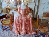Château Champs-sur-Marne robe rose 2