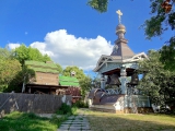 Kiev jardin botanique église de la Trinité