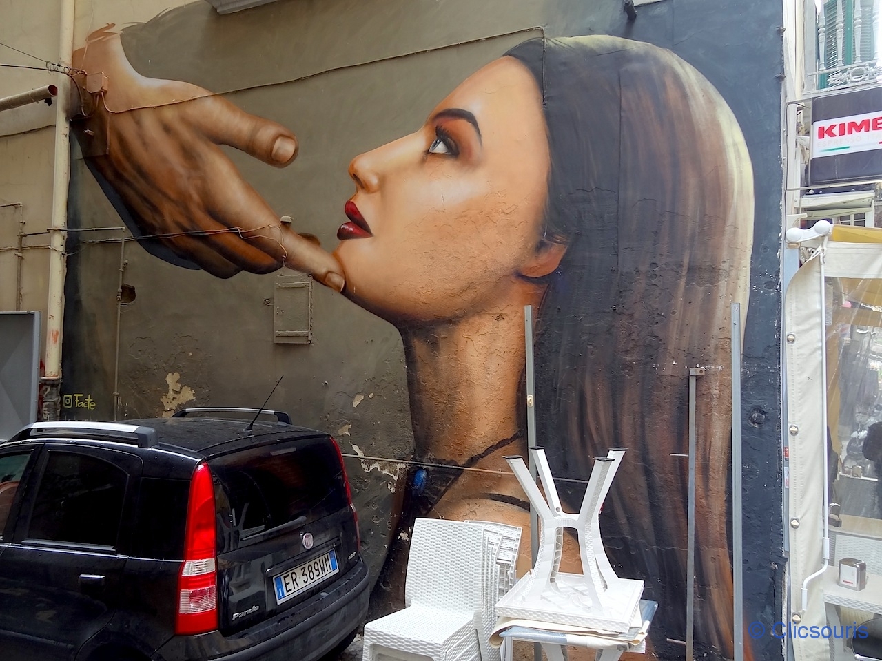 Naples quartier sanita street-art