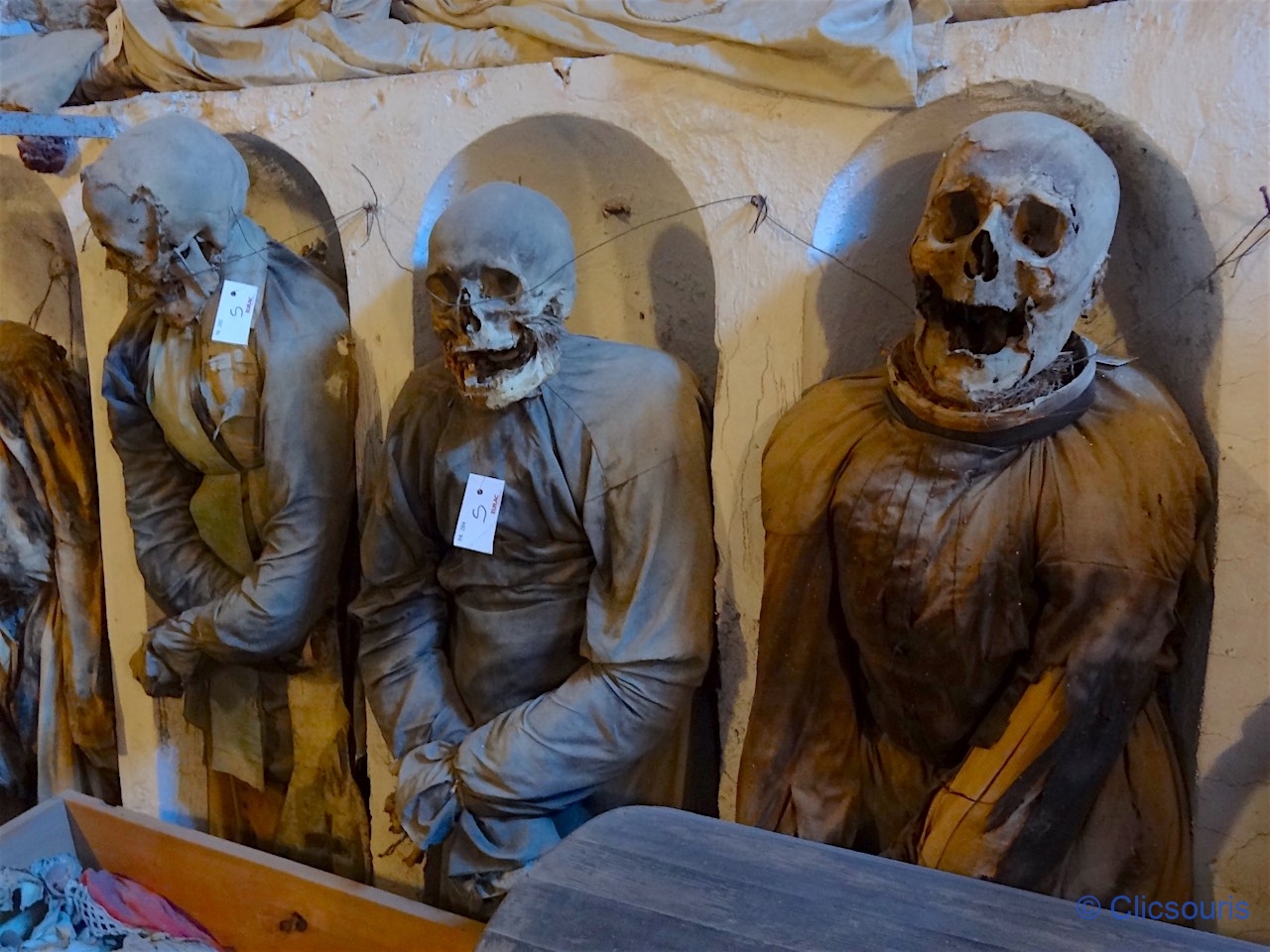 Les Catacombes Des Capucins A Palerme Visite En Photos Prix Horaires Avis La Souris Globe Trotteuse