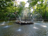 Peterhof jardin inférieur Monplaisir