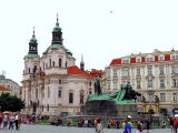 Staroměstské náměstí et église Saint Nicolas Prague