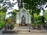 Saint-Pétersbourg Laure Alexandre Nevski cimetière Saint-Nicolas