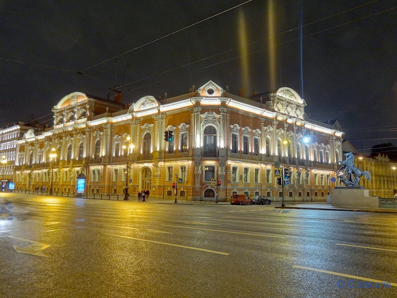 Saint-Pétersbourg perspective Nevski