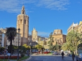 Plaza de la reina de Valence, vue sur la cathédrale et le Miguelete