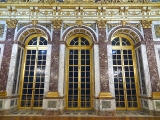 Château de Versailles la nuit Galerie des Glaces