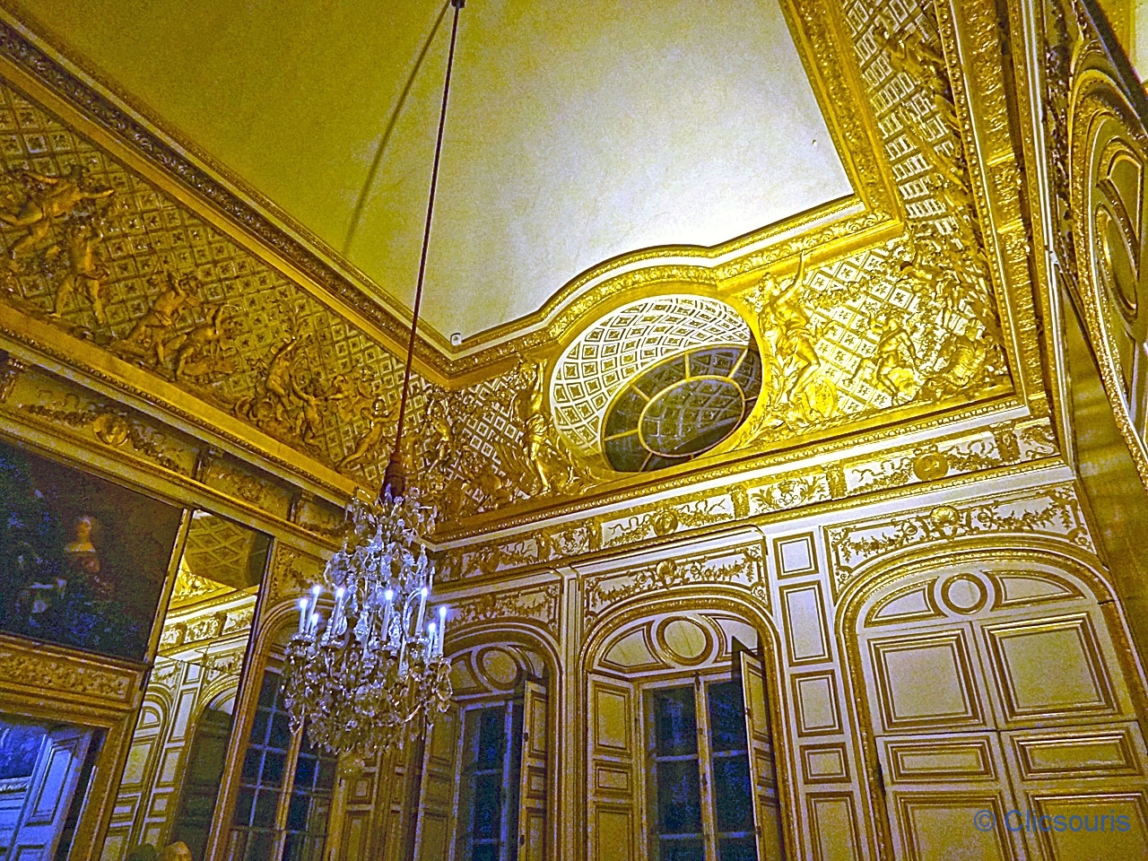 Château de Versailles la nuit Salon de l’Œil-de-Bœuf