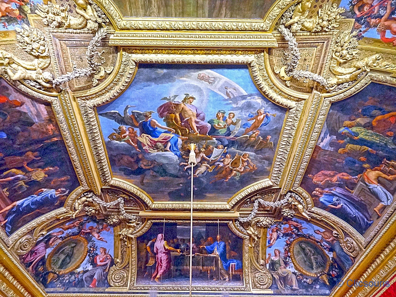 Château de Versailles la nuit Salon de Mercure