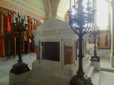 Vienne cimetière central église