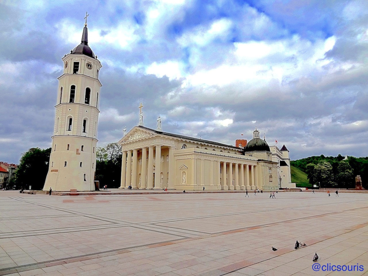 Vilnius place de la cathédrale