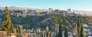 Vue générale de l'Alhambra de Grenade.
