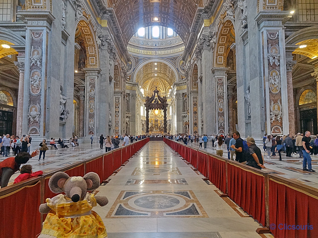 Intérieur de Saint-Pierre-de-Rome