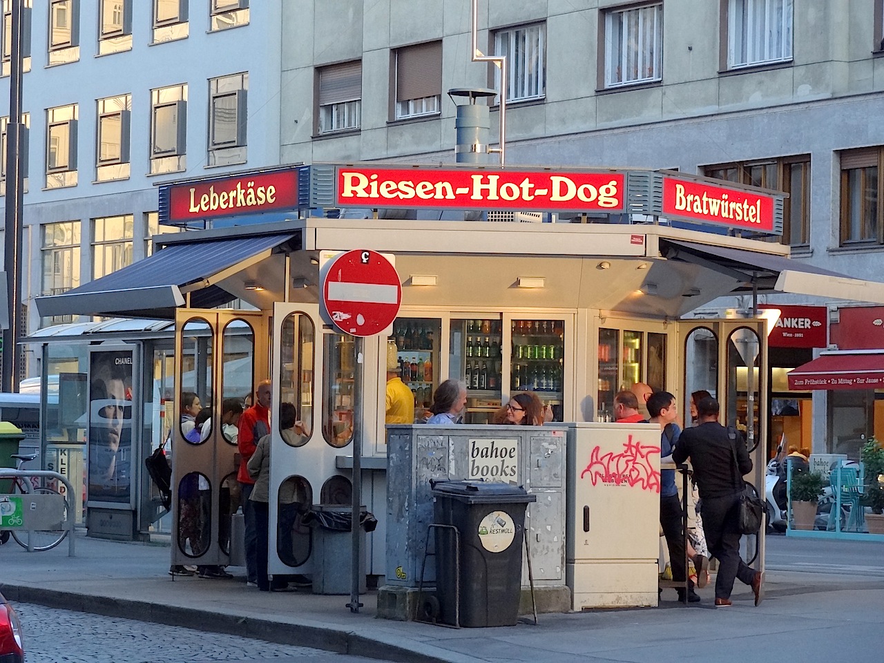 Kiosque à saucisses à Vienne
