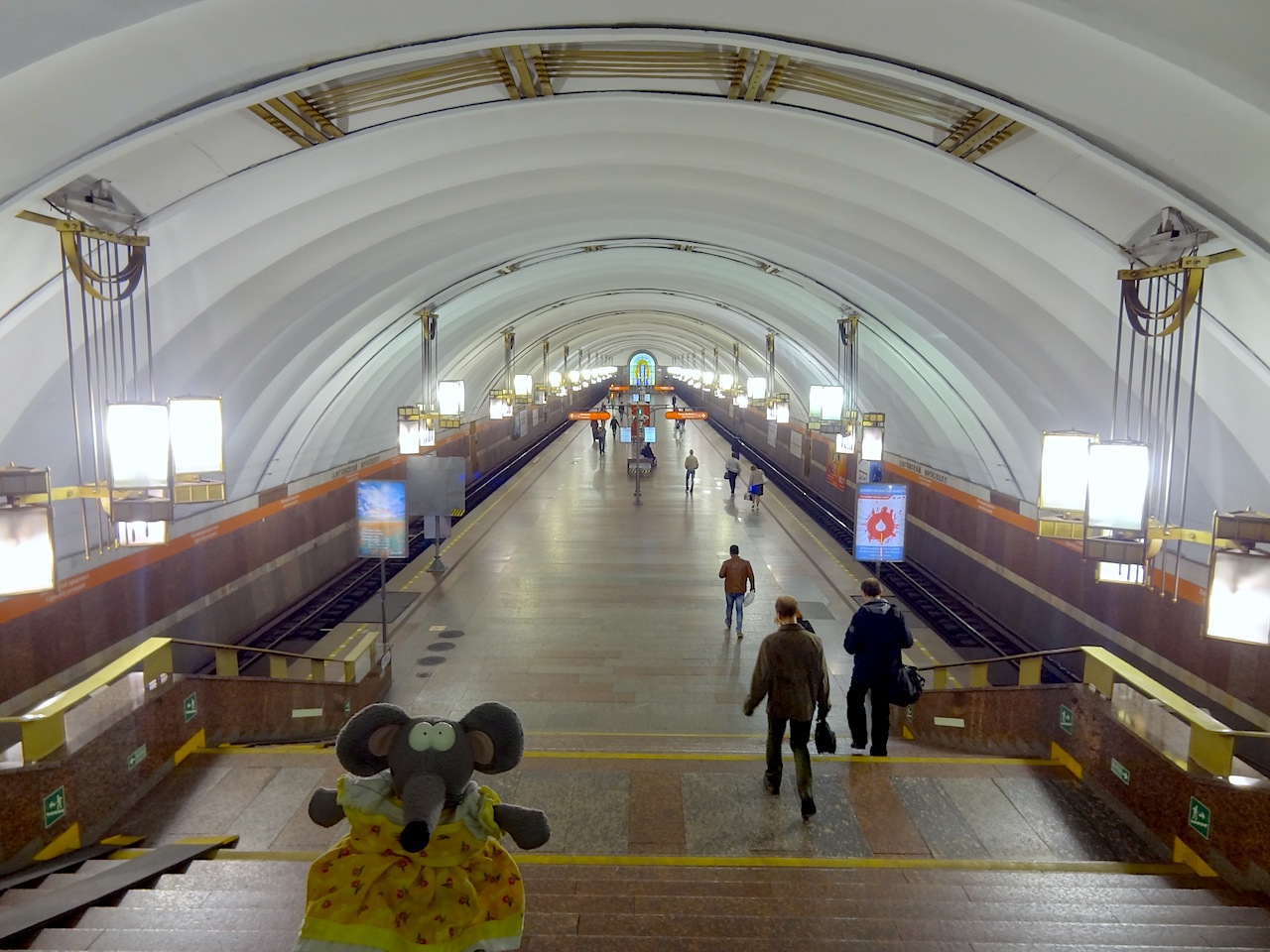 Saint Petersbourg metro miranda