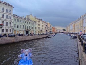 Saint Petersbourg canal Moika