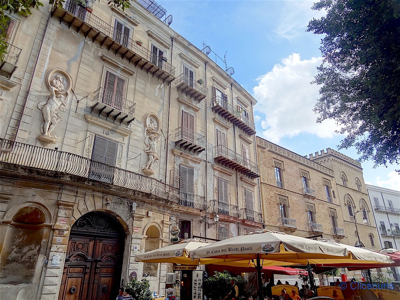 palais Dagnino sur la piazza Marina à Palerme