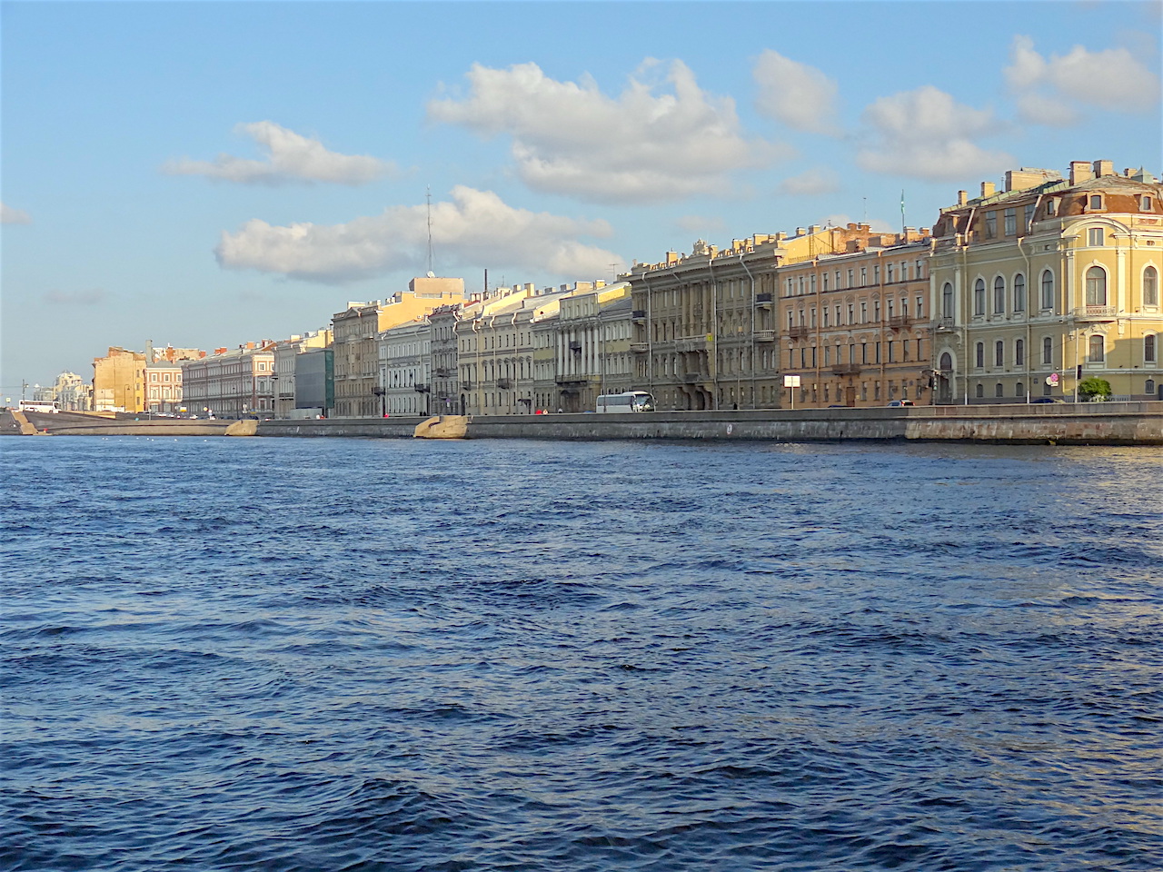 quai Koutouzov de Saint-Pétersbourg