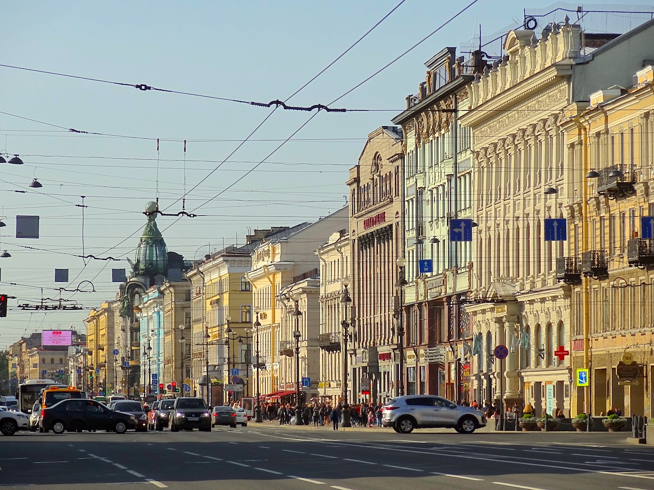 perspective Nevski à Saint-Pétersbourg