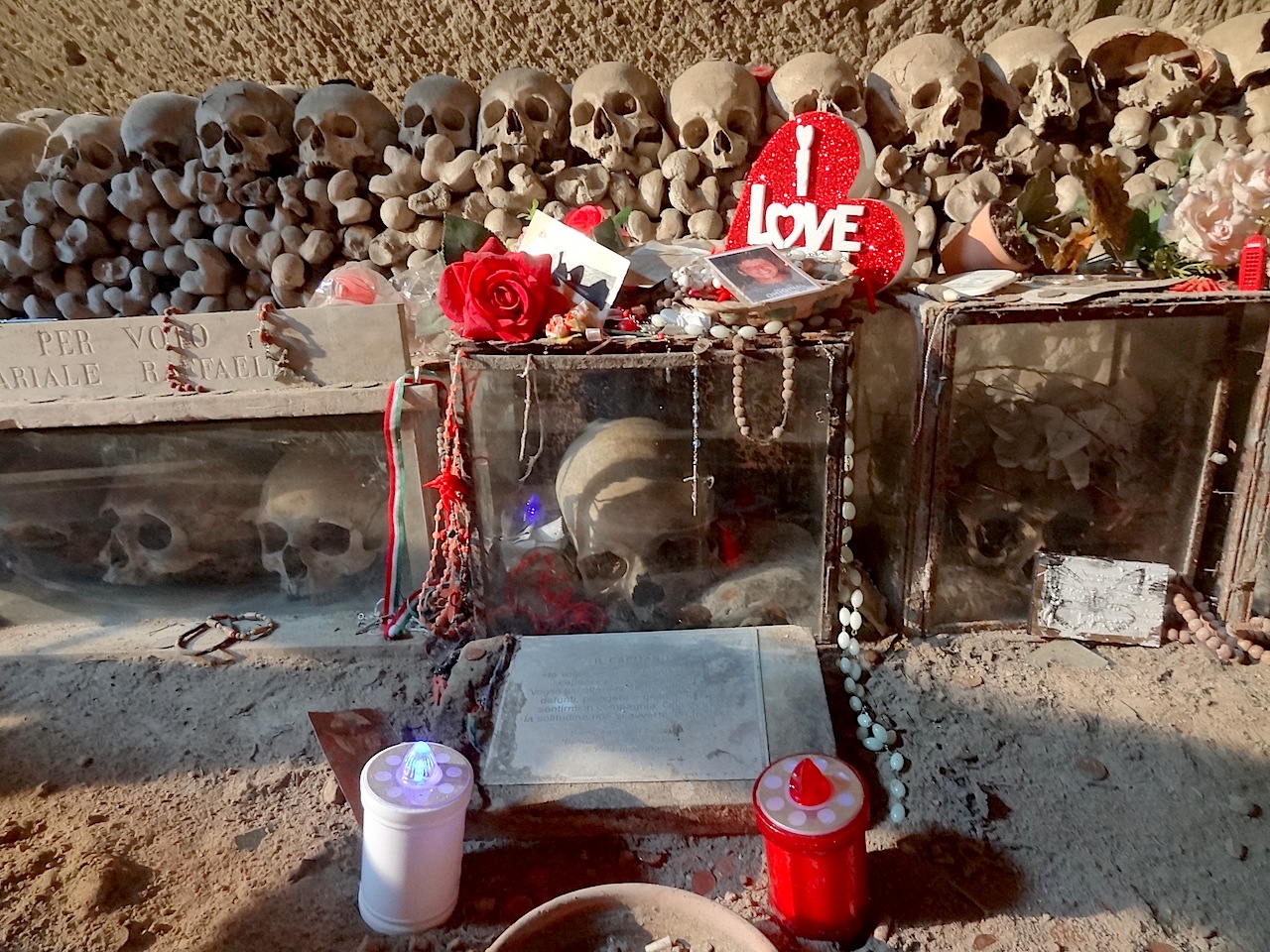 crâne du capitaine dans le cimetière fontanelle