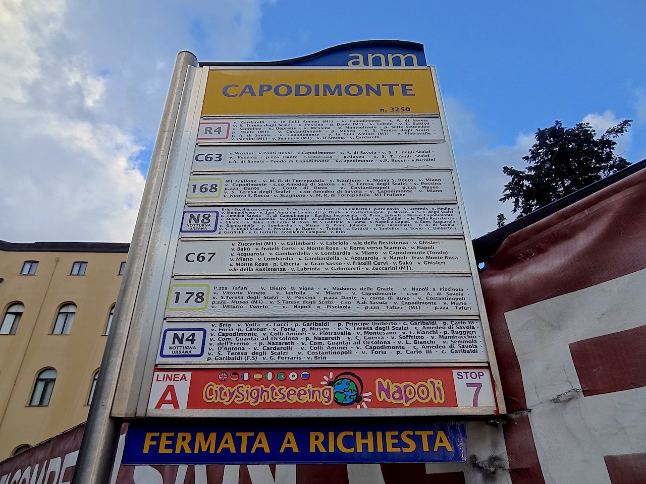 Naples bus pour Capodimonte