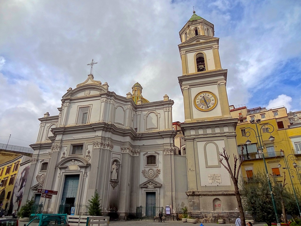 basilique santa maria della sanita à Naples