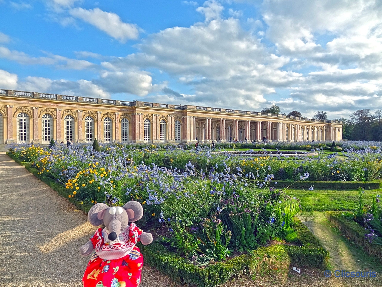 Visite Du Chateau Et Jardin Du Grand Trianon A Versailles Photos Horaires Tarifs La Souris Globe Trotteuse
