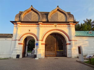 portes de la cour des tsars Kolomenskoye