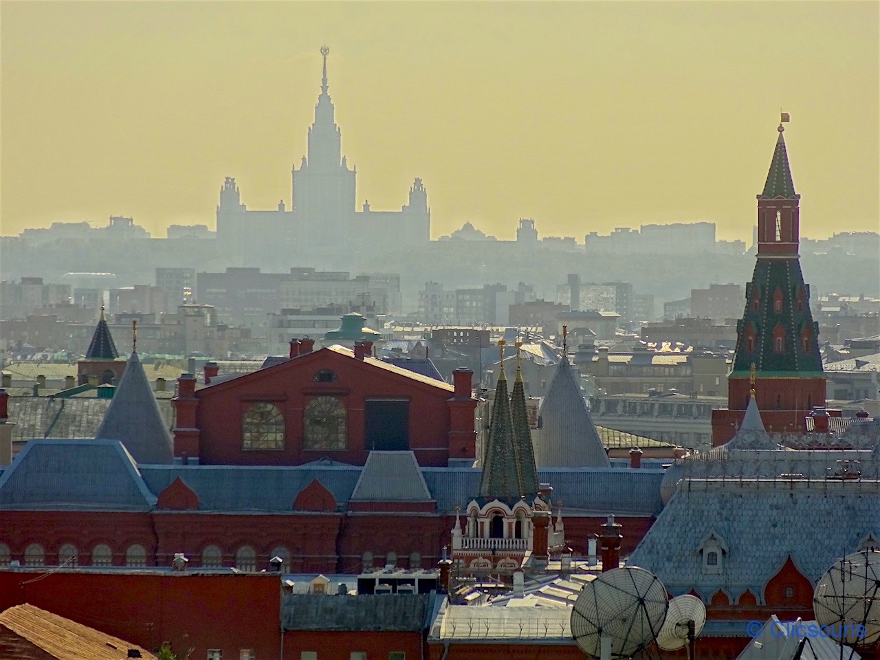 vue sur les sept sœurs à Moscou