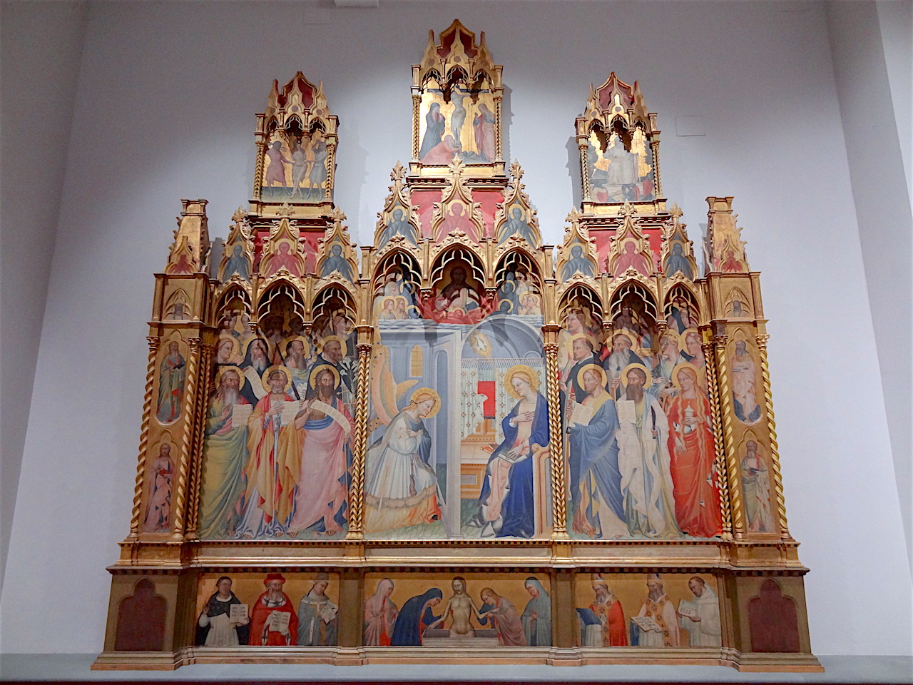 retable gothique de la galerie de l'Académie à Florence