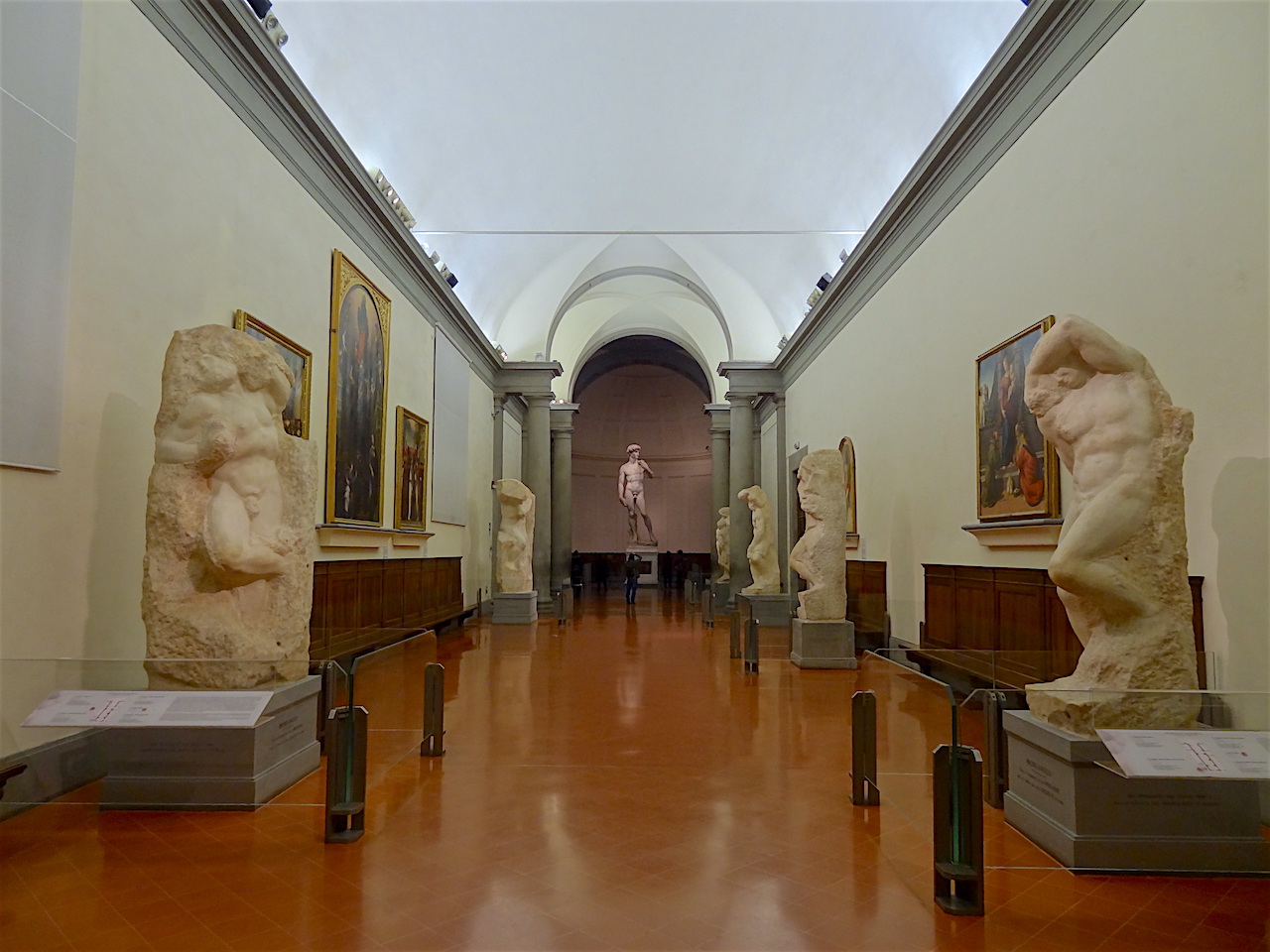 galerie des prisonniers de la galerie de l'Académie à Florence