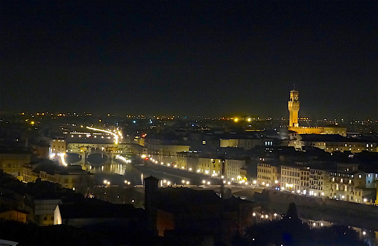 Les quais de l'Arno vus de nuit
