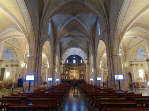 intérieur de la cathédrale de Valence