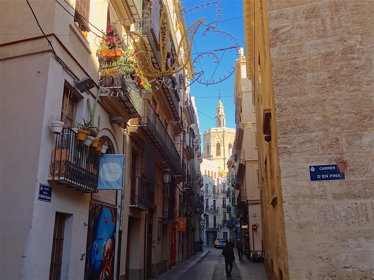 rue de la vieille ville de Valence
