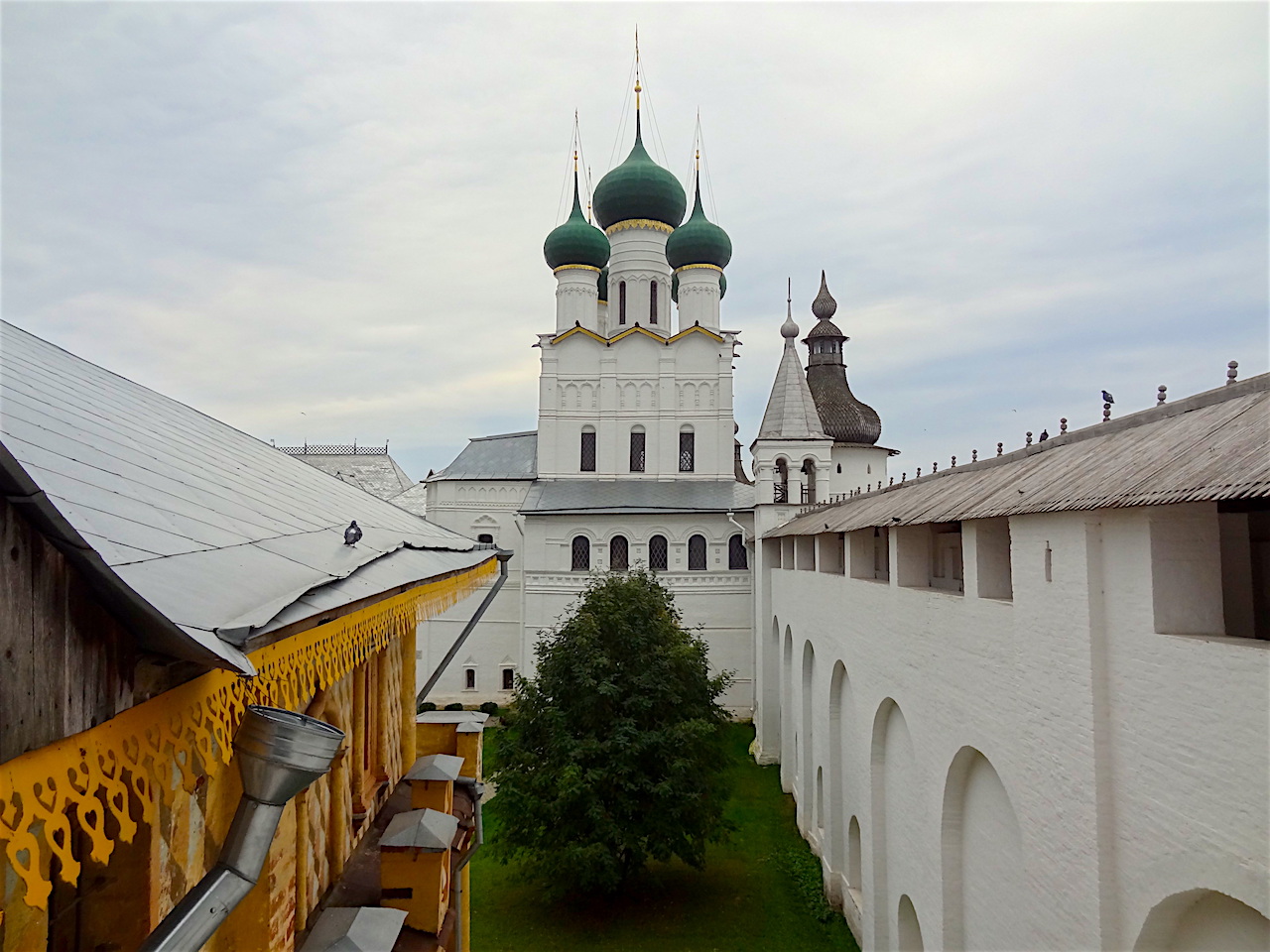 église du kremlin de Rostov