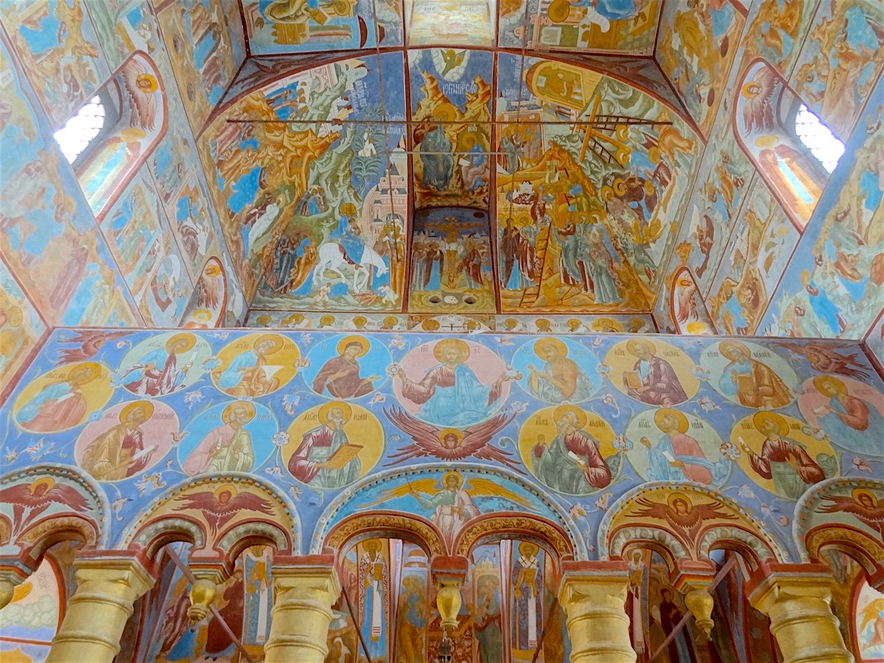 église saint-sauveur du Kremlin de Rostov
