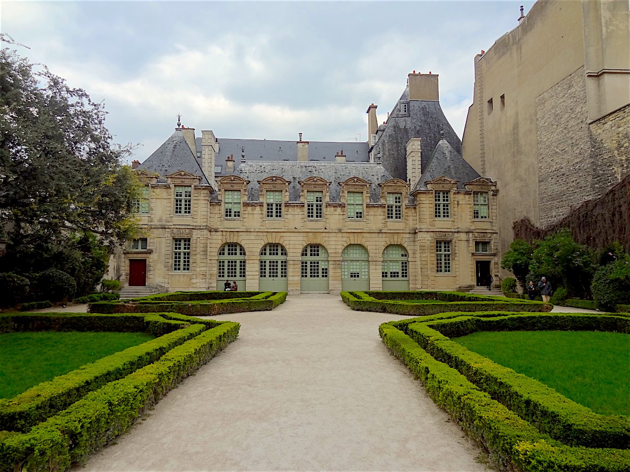 orangerie de l'hôtel de Sully