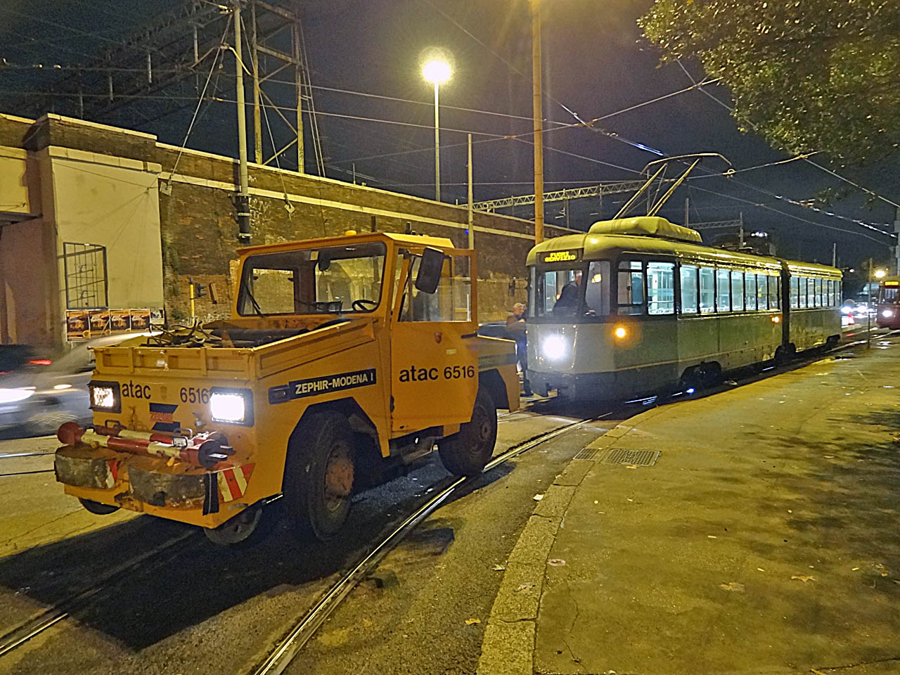 Le tramway en panne à la porta Maggiore à Rome !