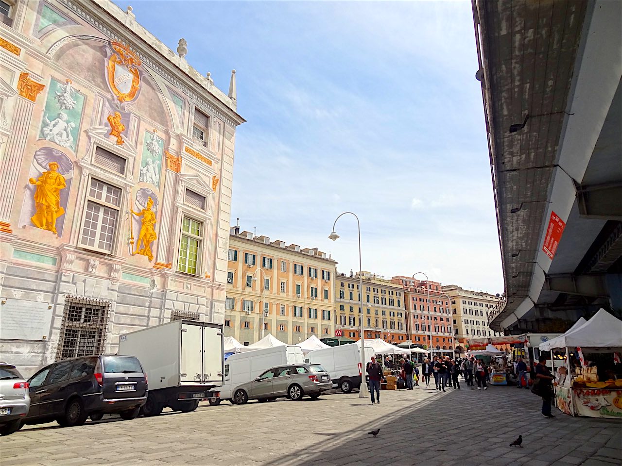 piazza Caricamento à Gênes