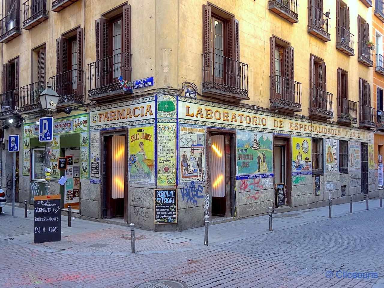 ancienne pharmacie à Malasana, Madrid