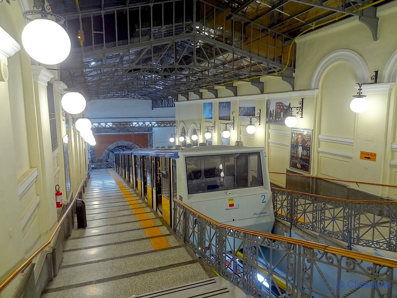 funiculaire de Naples