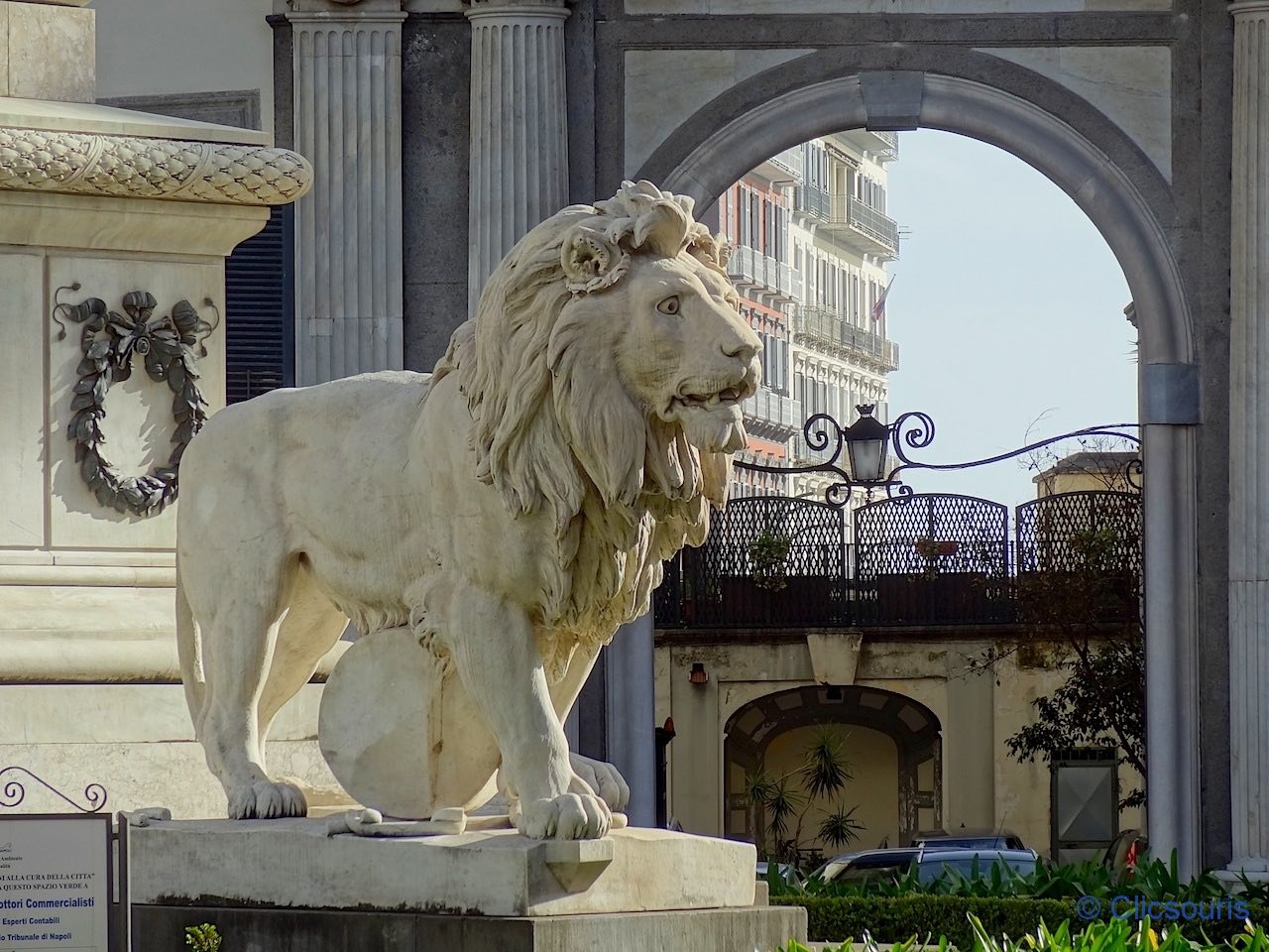 place des Martyrs à Naples