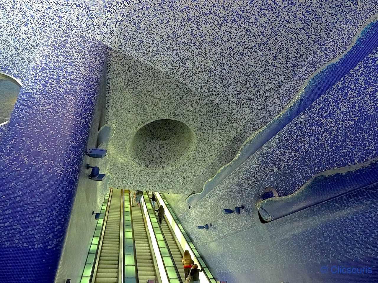 station de métro Toledo à Naples