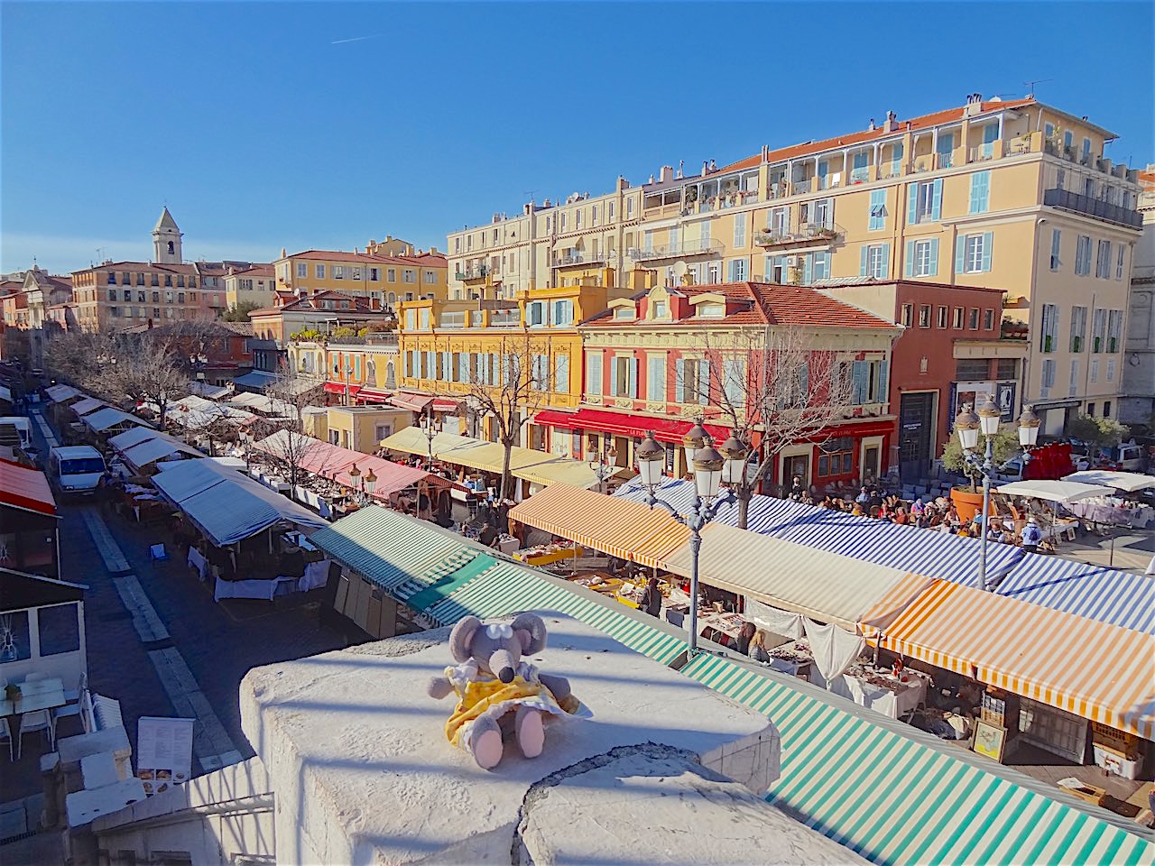 cours Saleya à Nice