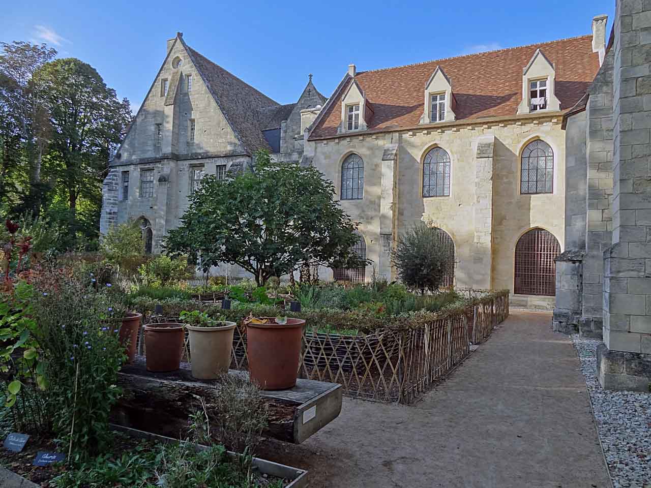 Jardin médiéval de l'abbaye de Royaumont