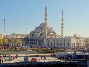 mosquée neuve à Istanbul