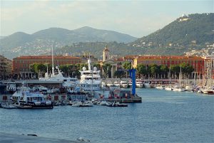 port de Nice depuis la promenade du phare