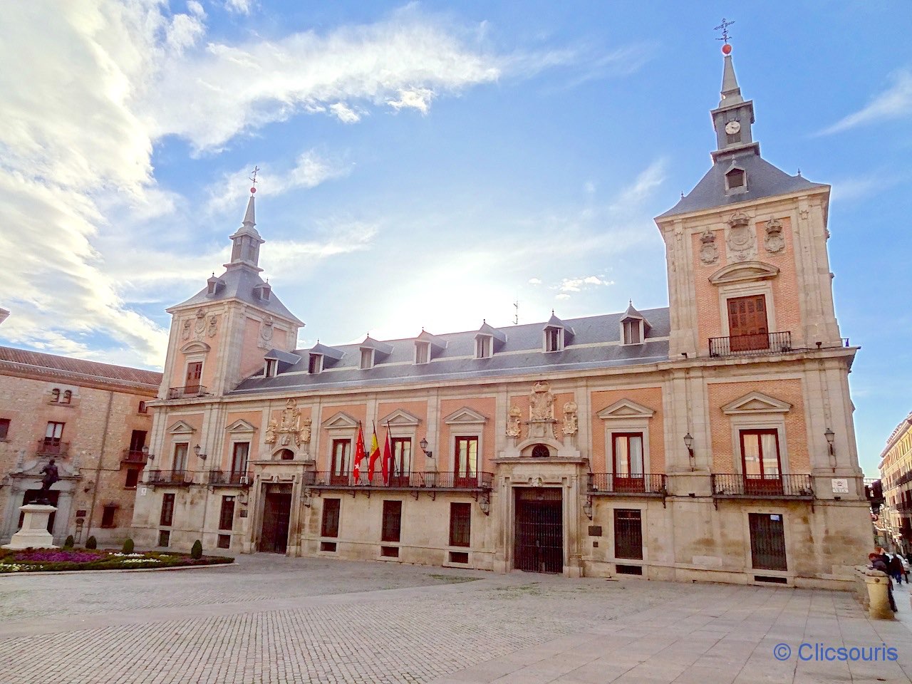 ancien hôtel de ville de Madrid sur la Plaza de la Villa