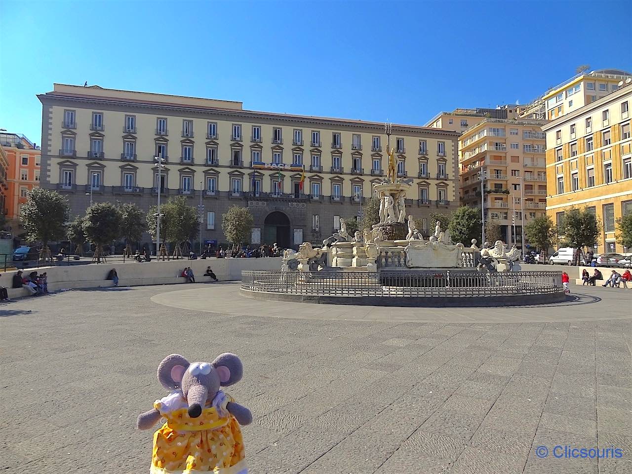 Piazza Municipio à Naples